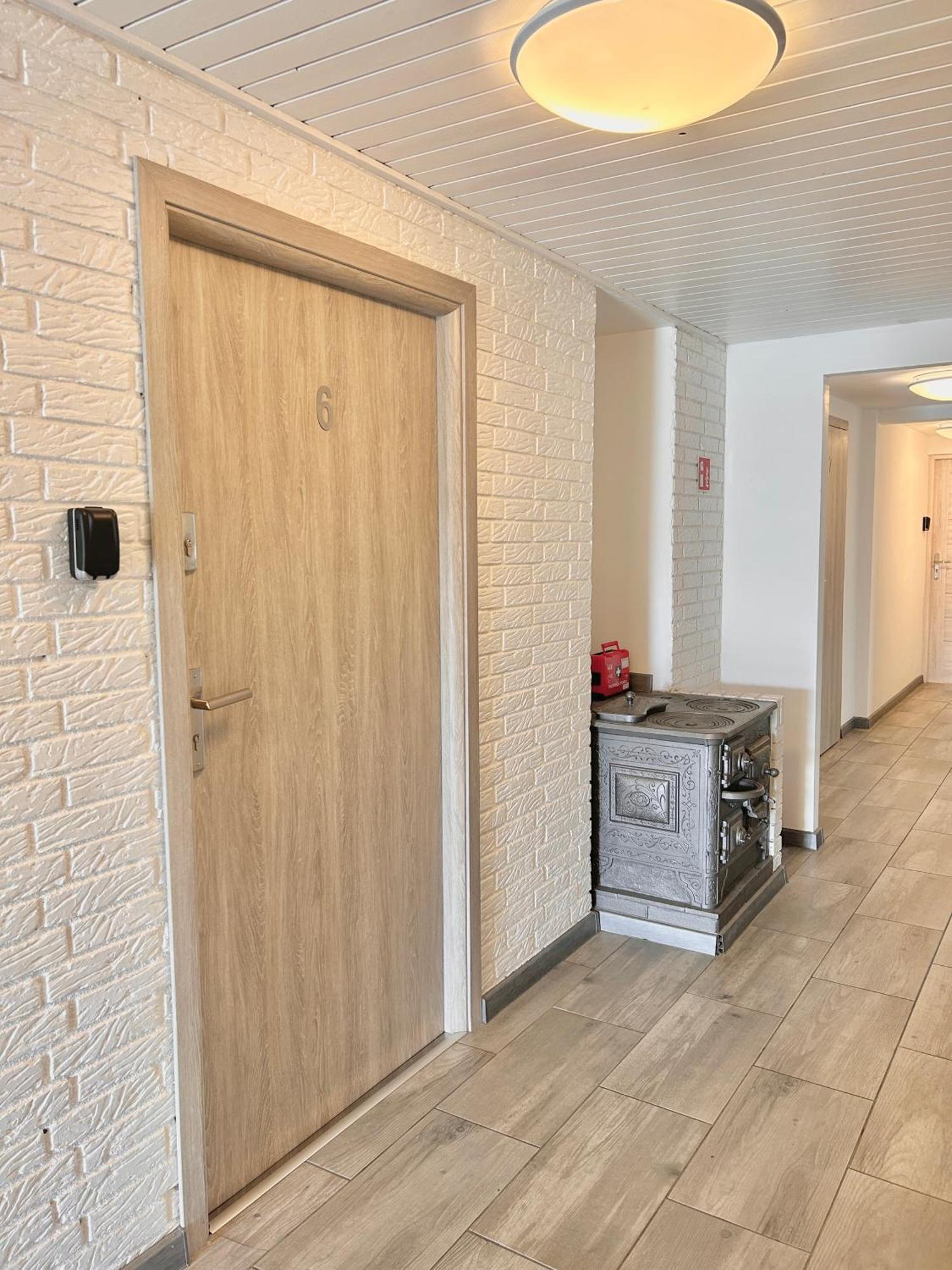 Apartamenty Molle Åkirkeby Buitenkant foto