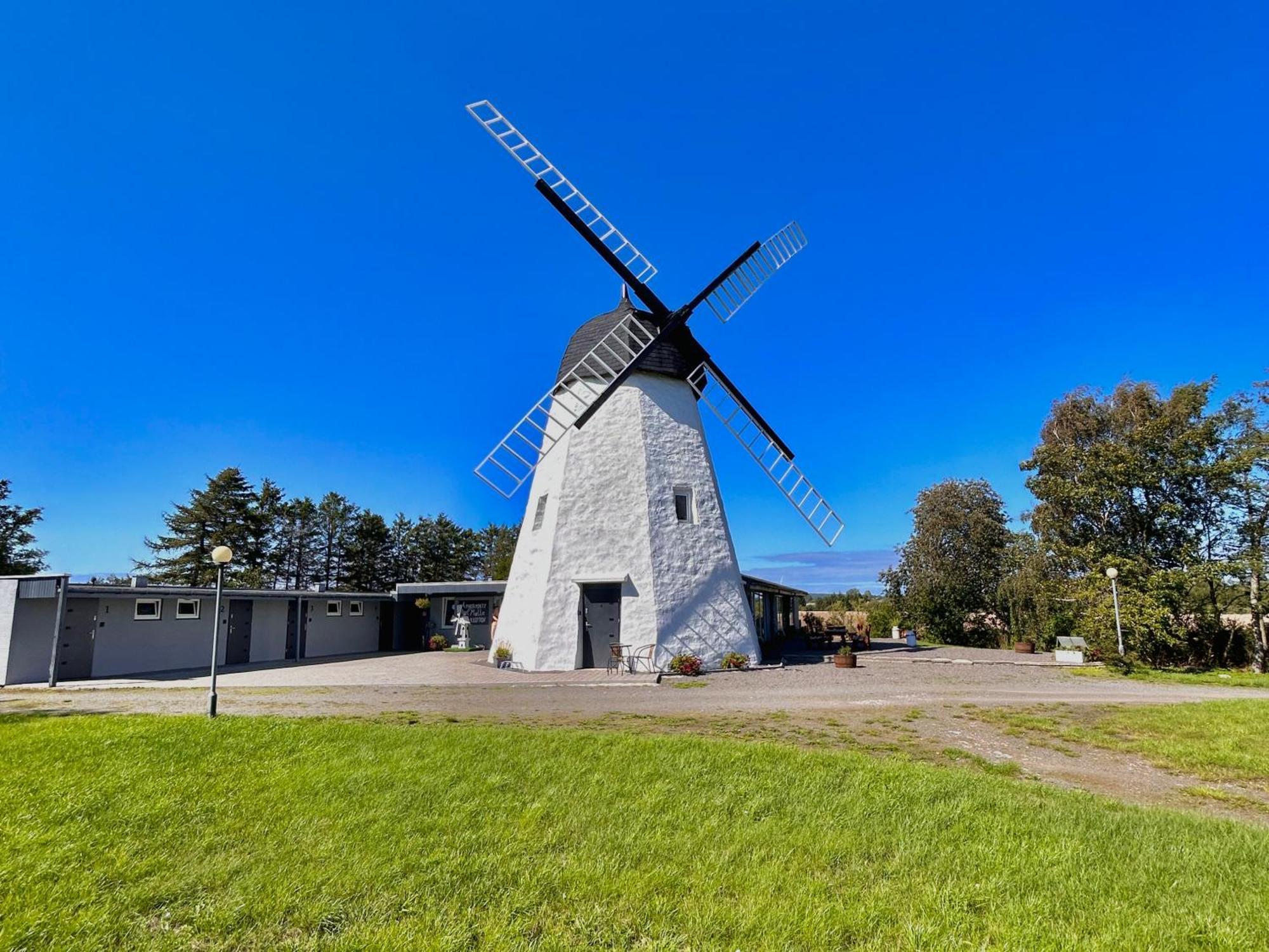 Apartamenty Molle Åkirkeby Buitenkant foto