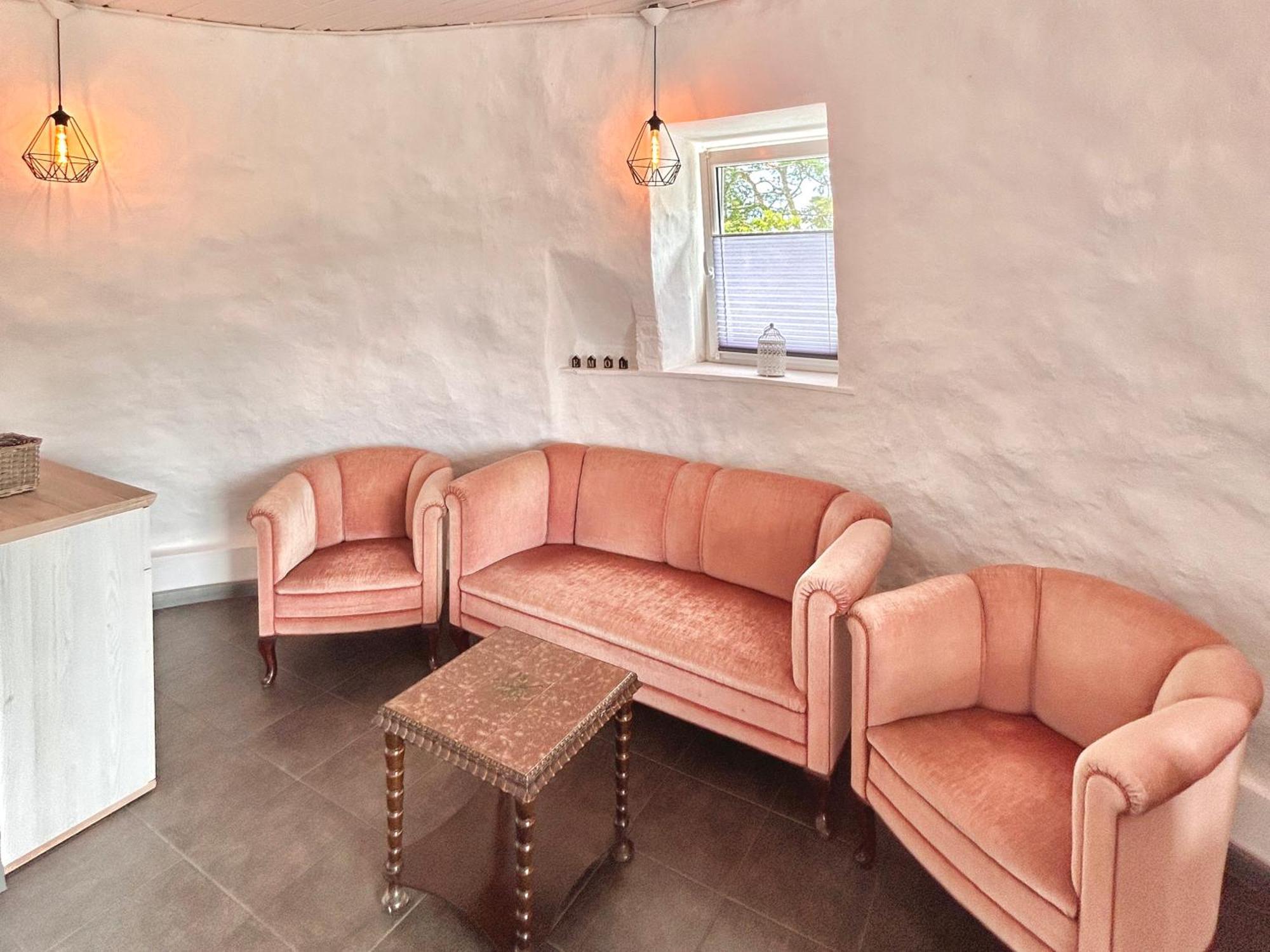 Apartamenty Molle Åkirkeby Buitenkant foto