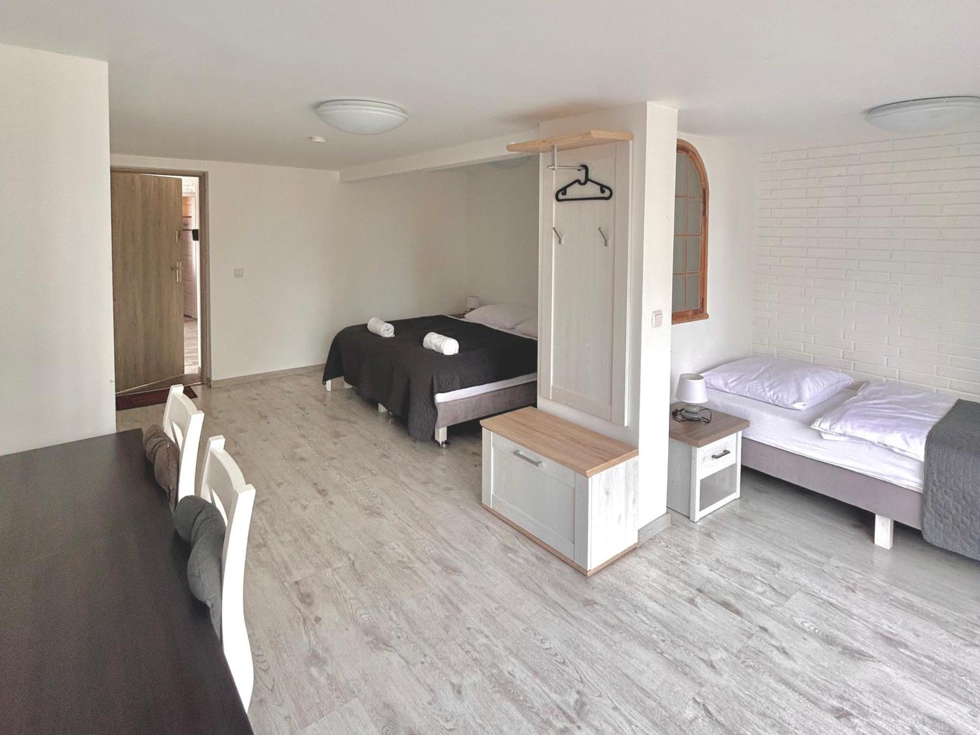 Apartamenty Molle Åkirkeby Buitenkant foto