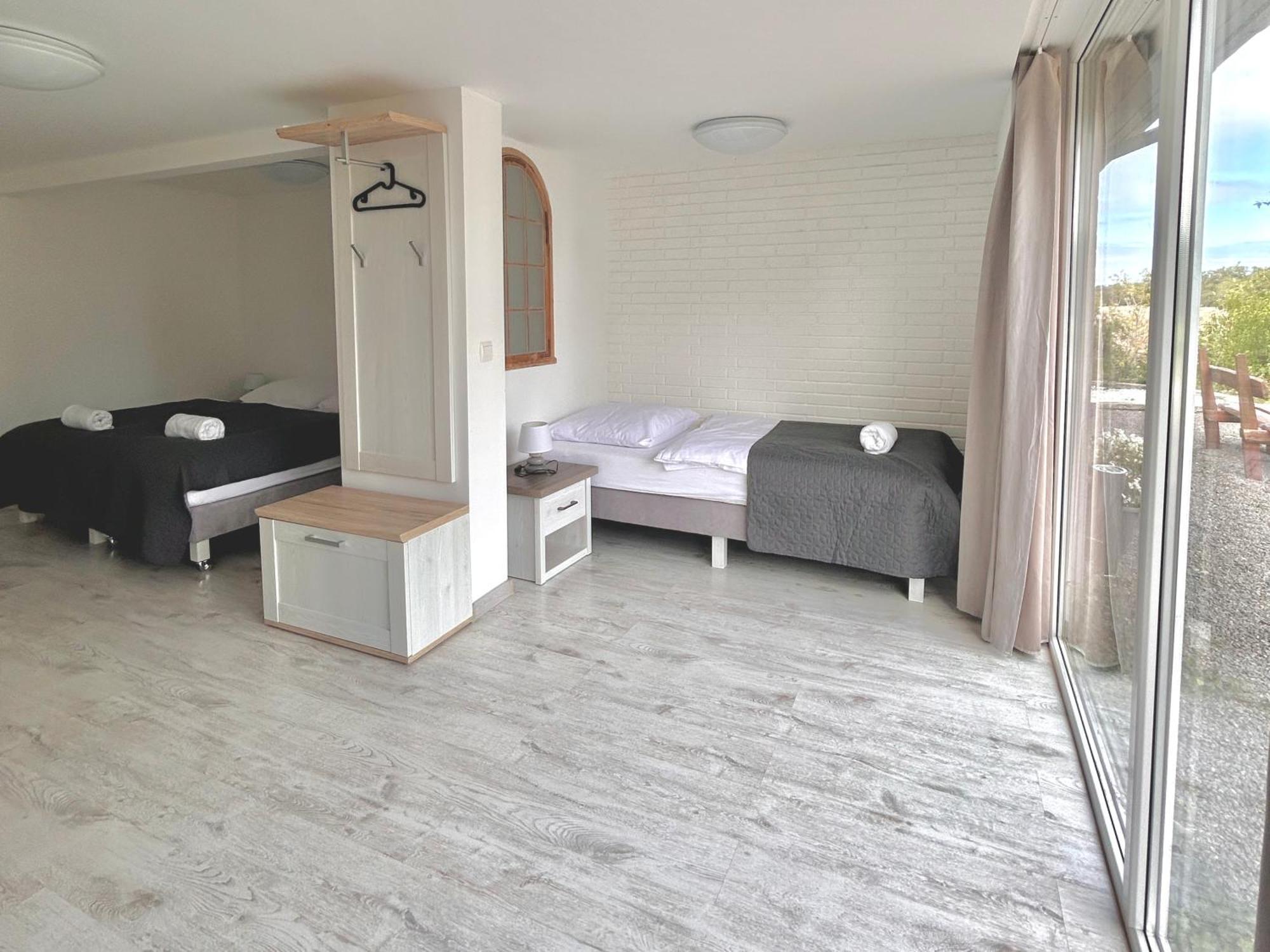 Apartamenty Molle Åkirkeby Buitenkant foto